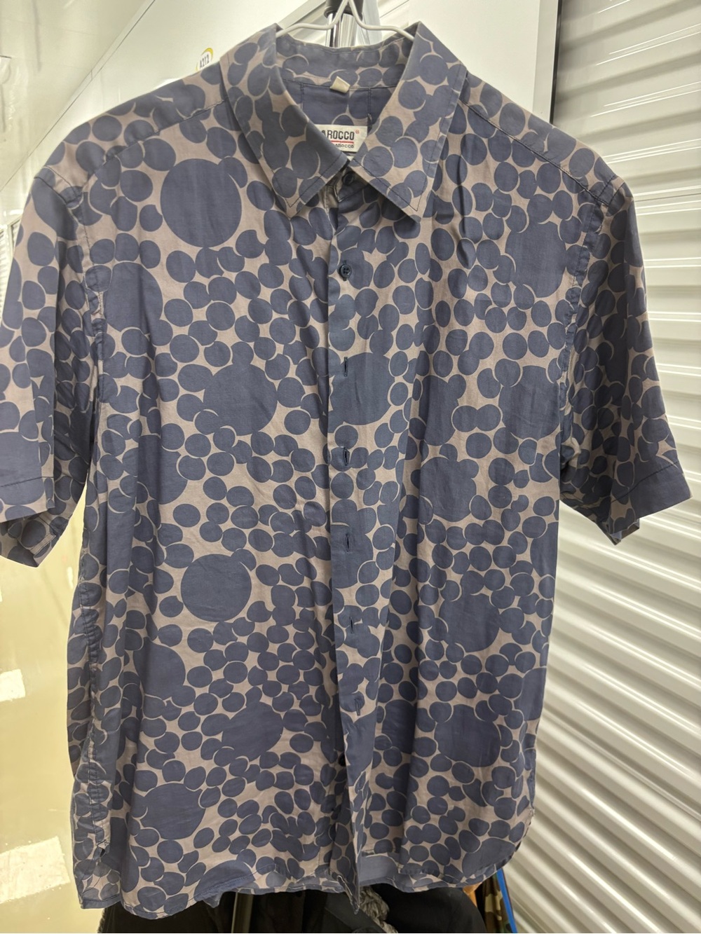 Short-Sleeve Button-Up Shirt in Navy Bubble Print